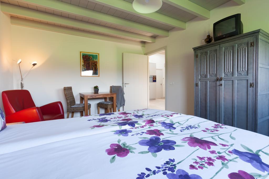 أودن B&B Den Achterhof الغرفة الصورة
